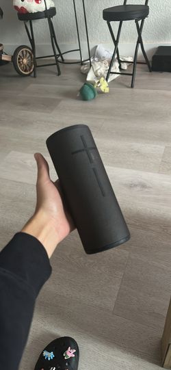 UE BOOM 2