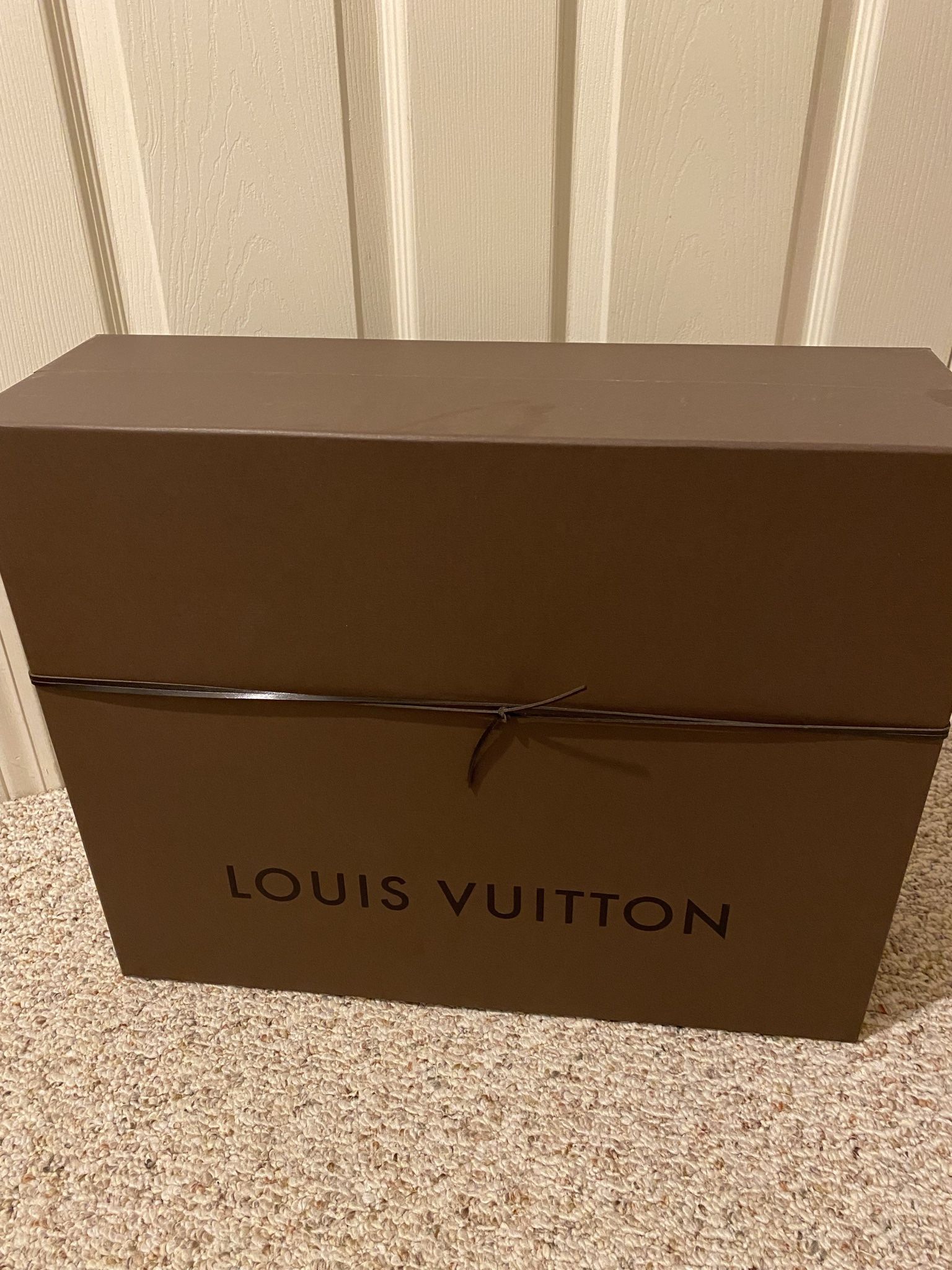 Louis Vuitton Large Gift Box And Shopping Bag (Empty)