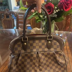 Louis Vuitton Trevi PM