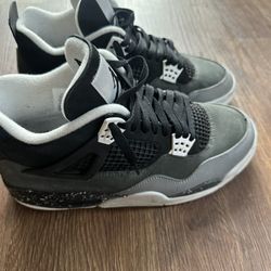 Jordan 4 Fear