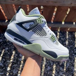 Jordan 4 Seafoam (Size 4.5Y/6 Womens)