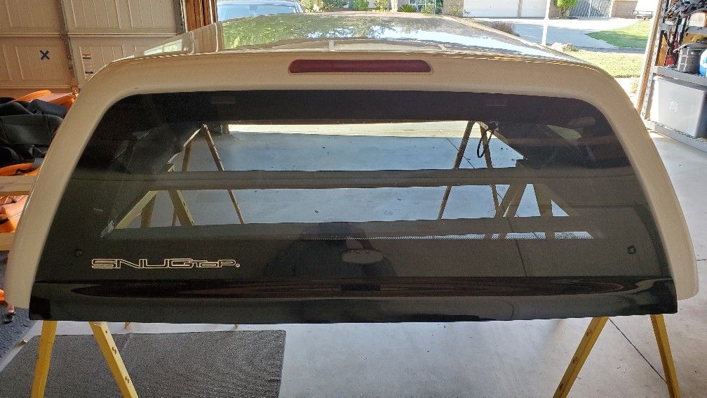 Camper Shell for Chevy Silverado 6.5ft bed 2014 to 2018