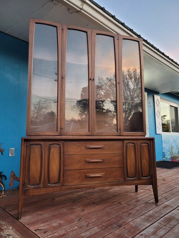 Midcentury Broyhill Emphasis China Cabinet