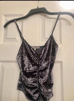 Express women’s small velvet ruched velvet feeling top