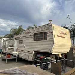 1985 5th Wheel Terry, 33’ Pink Slip Must Move