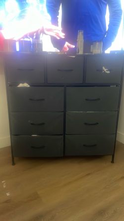 Dresser
