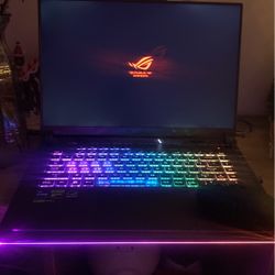Gaming Laptop + Razer Naga Wireless V2 Mouse