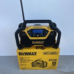 DEWALT 20V MAX Compact Cordless Bluetooth Radio (Tool Only)