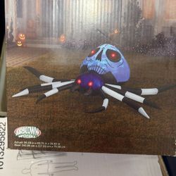 Fire and ice skull spider 2.5 feet