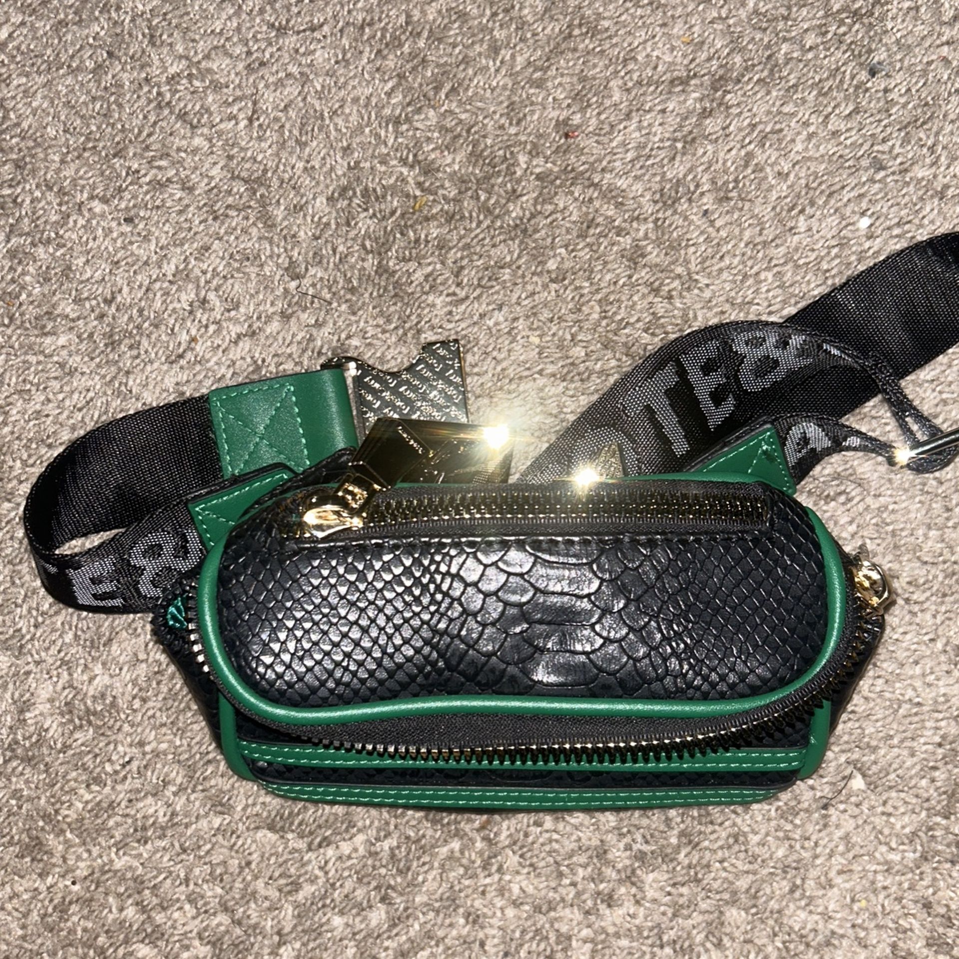 Tote & Carry
