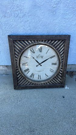 Large Metal Wall Clock Not Tested