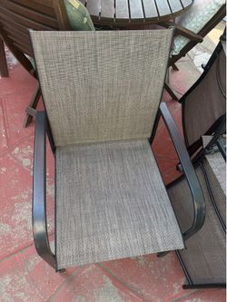 5 table chairs •Great Condition•