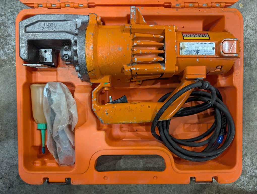 DC-20WH Diamond Benner Nawman #6 3/4β Rebar Cutter