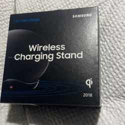 Samsung Wireless Charging Stand