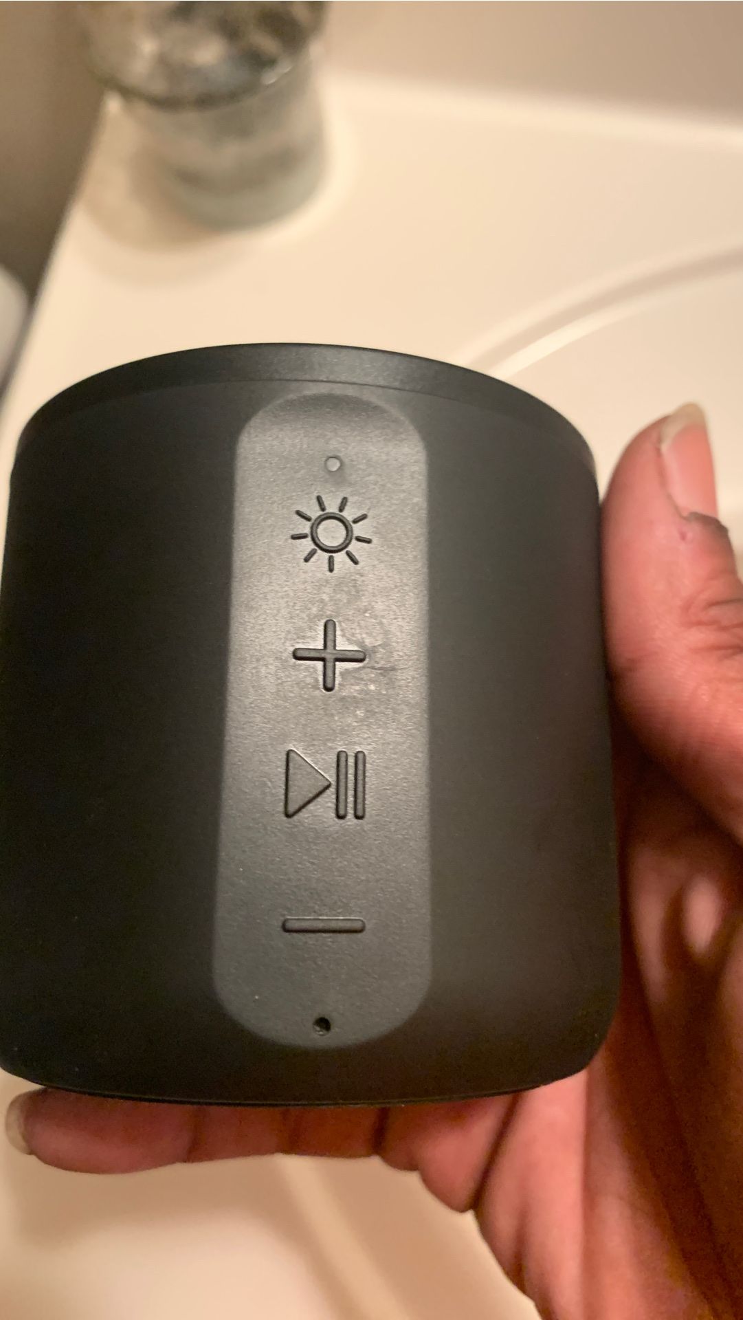 BlackWeb Bluetooth Speaker “on rocks literally”
