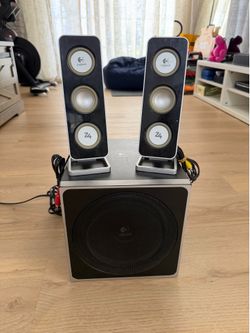 🎵 Logitech Z4 2.1 Speaker System – $25