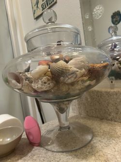 Treasures From The Sea In Glass Vase Jar .  Heavy