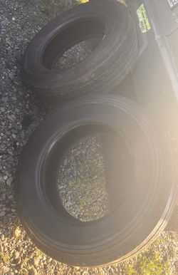 2 Goodyear Heavy Duty Tires 245/70/19.5