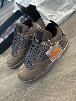 Brand new A Ma Maniére x Air Jordan 4 Retro 'Dark Mocha' 10.5