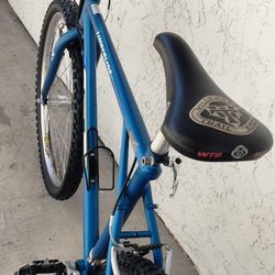 GT Ridgeline All Terrain Bike. In Perfect Condition 