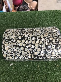 Shell jewelry box