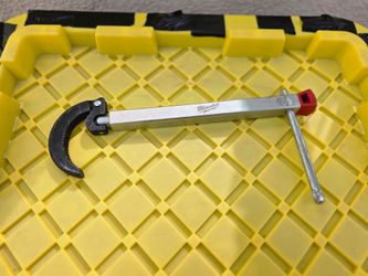 Milwaukee 2.5 in. Basin Wrench 48-22-7002