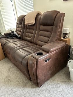Couches power recliners