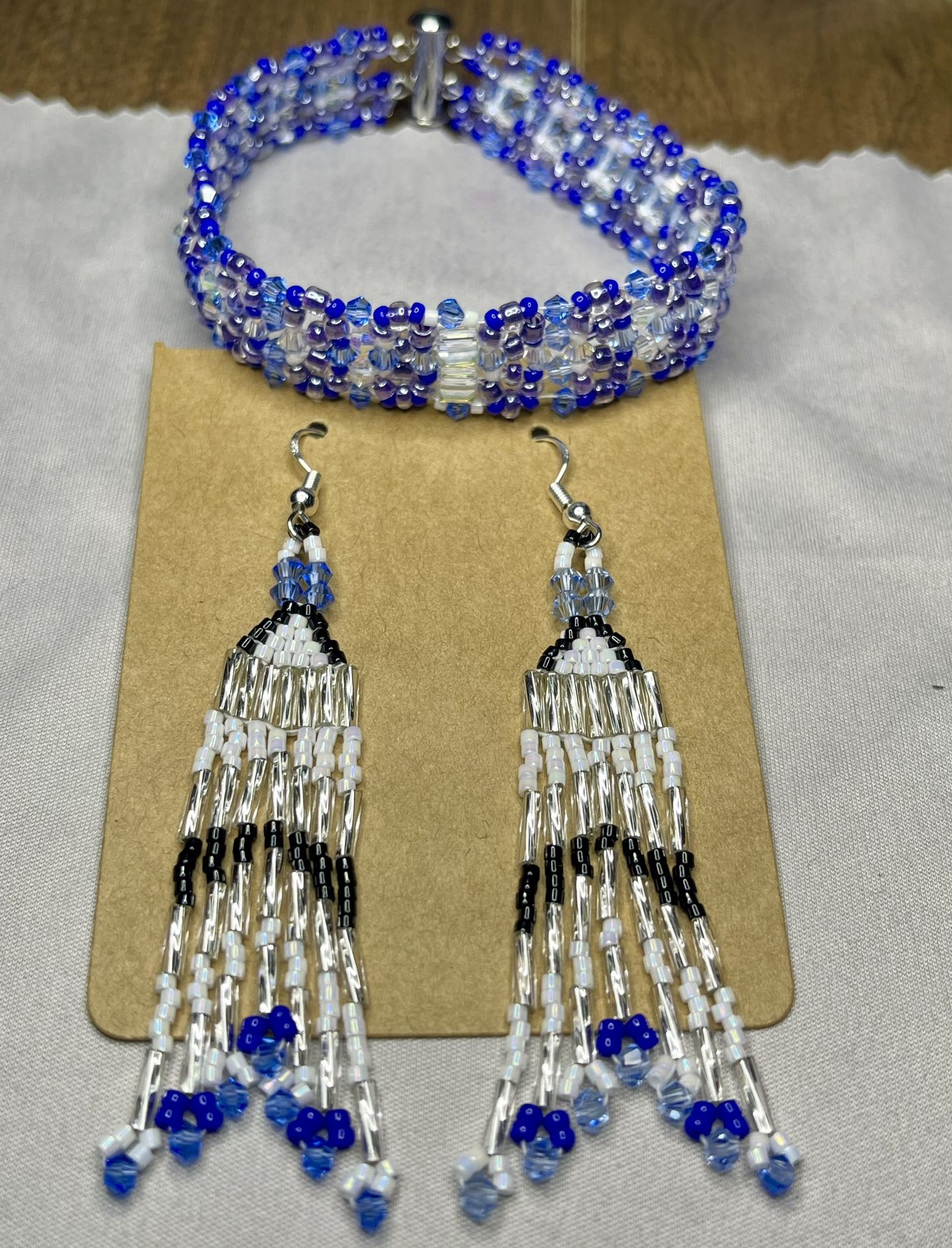 Native American style Beaded Earrings And Bracelet Setu