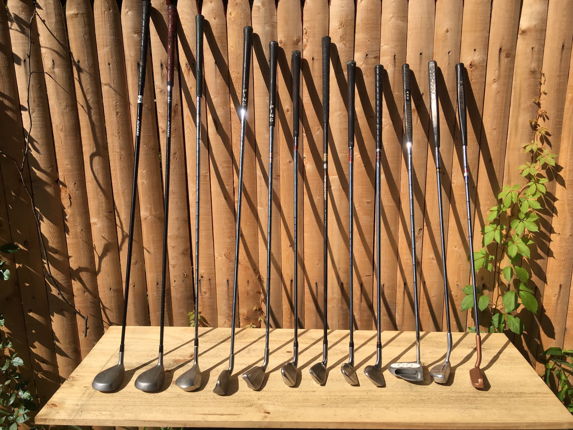Golf clubs And equipment