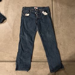 Levi’s 501s