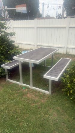 Outdoor bench