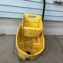 Mop Bucket 