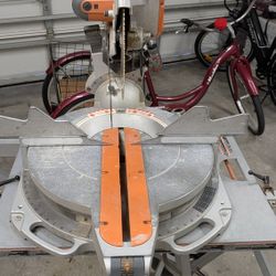 Ridgid 12" Compound Miter And Table