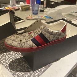 Gucci Shoes