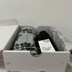 Nike Mind 001 Slides - New In Box - Size 7 W