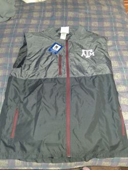 Texas A&M Aggies windbreaker vest