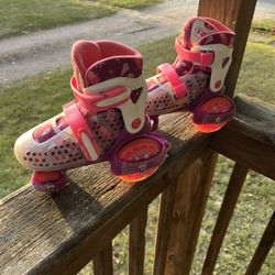 Youth Girls Adjustable Roller Derby Quad Skates (Size 11-2)