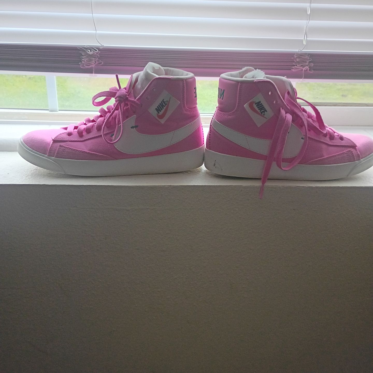 Pink new Nike
