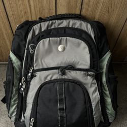 Dell Laptop Carrying Backpack 