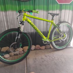 Cannondale Mountain Bike