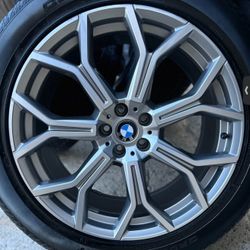 BMW X7 21” Wheels & Tires (Set Of 4)