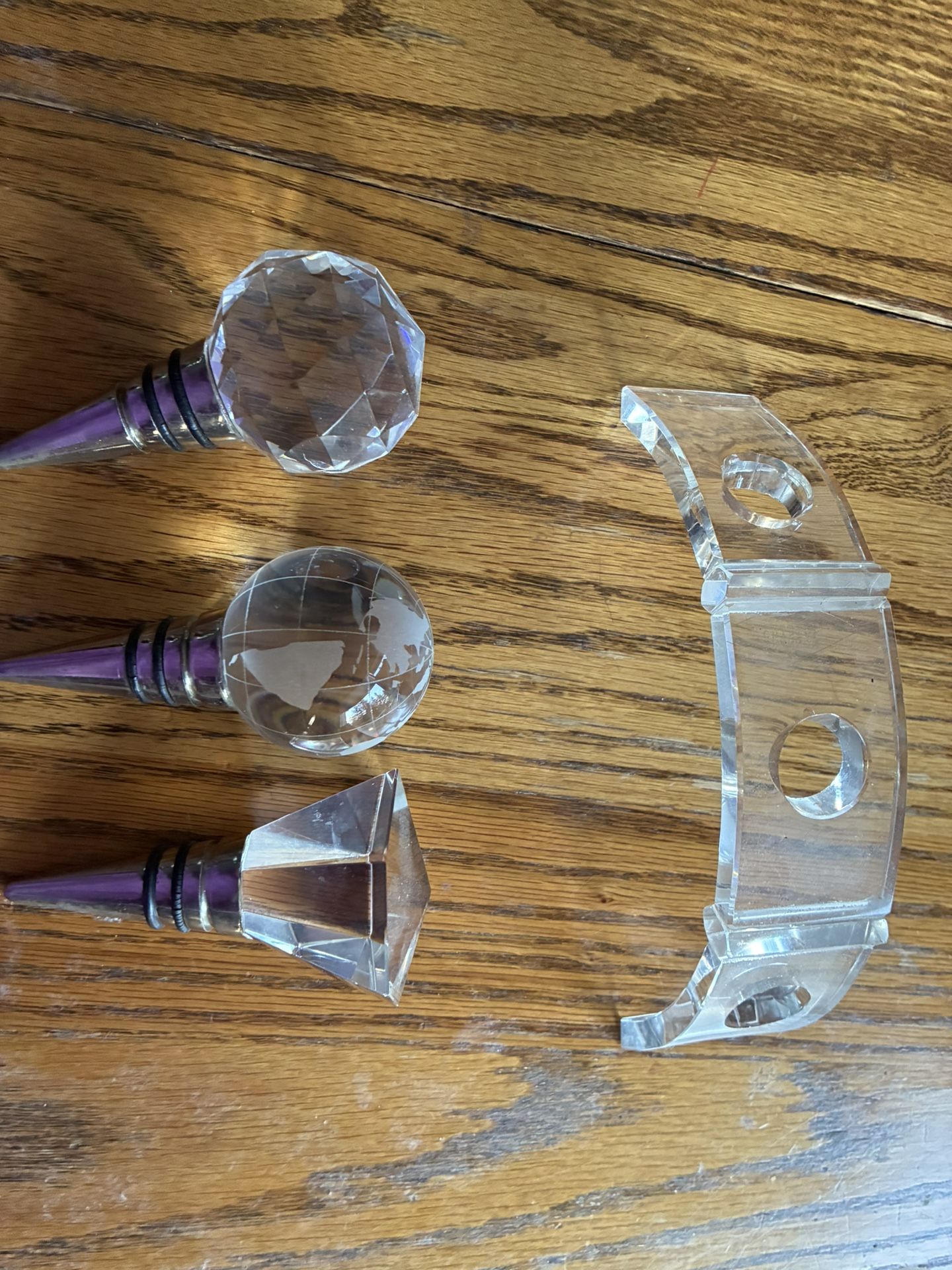 Glass Fancy Wine Holder 