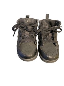 Jordan 1 Mid Black Infant Toddler size 6c