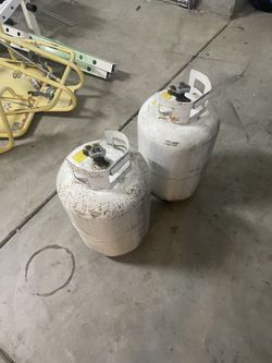 Gas tanks