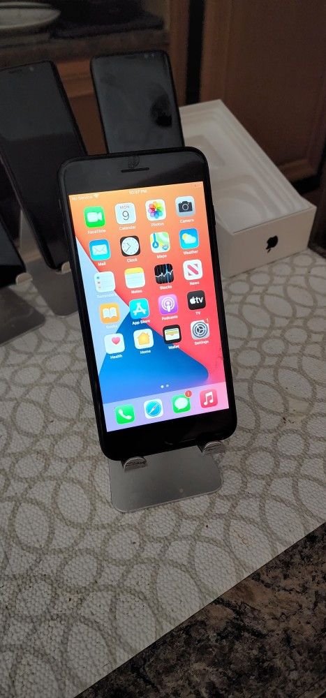 Apple Iphone 8 Plus
