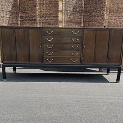 Mid Century Modern American Of Martinsville Wood Buffet Sideboard Cabinet