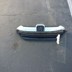 2020-2022 Honda Crv Front Grille OEM 