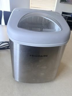 Frigidaire Ice Maker