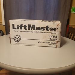 Liftmaster 8165 Garage Door Opener