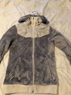 Grey Northface Fuzzy Jacket Extra Small